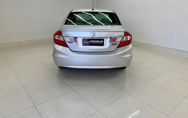 imagem-https://www.socarrao.com.br/sc-vehicle-images-prod/4292024/1791318024918-8338142_7_B_a25a045df8.jpeg