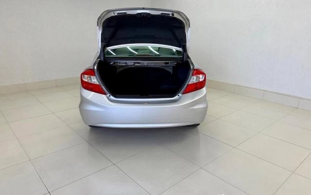 imagem-https://www.socarrao.com.br/sc-vehicle-images-prod/4292024/1791318024919-8338142_10_B_2c3ddebc48.jpeg