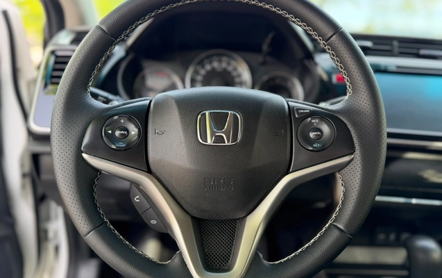 imagem-https://www.socarrao.com.br/sc-vehicle-images-prod/4292025/1791382669424-32580909-c6bf-4657-b69c-40c984464169.jpg