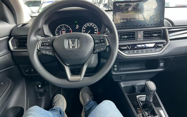 imagem-https://www.socarrao.com.br/sc-vehicle-images-prod/4292026/1791318048298-8534442_12_B_7fffbf0442.jpeg