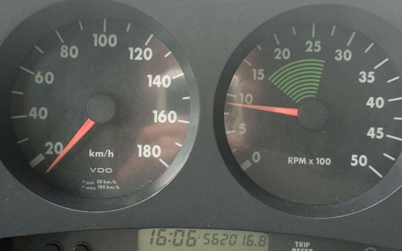 imagem-https://www.socarrao.com.br/sc-vehicle-images-prod/4292030/1791318097878-V2hhdHNBcHAgSW1hZ2UgMjAyNi0xMC0wMSBhdCAxNi4zNC4xMi5qcGVn.jpeg