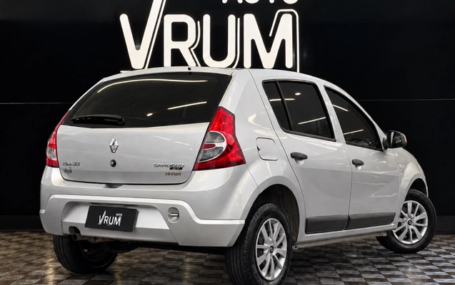imagem-https://www.socarrao.com.br/sc-vehicle-images-prod/4292053/1791318223557-4_055927.jpg