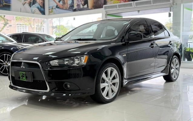 imagem-https://www.socarrao.com.br/sc-vehicle-images-prod/4292059/1791982937553-8547214_0_B_4278e6d64d.jpeg