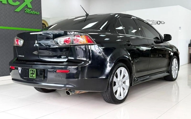 imagem-https://www.socarrao.com.br/sc-vehicle-images-prod/4292059/1792093549681-8547214_2_B_7a3a593d8f.jpeg