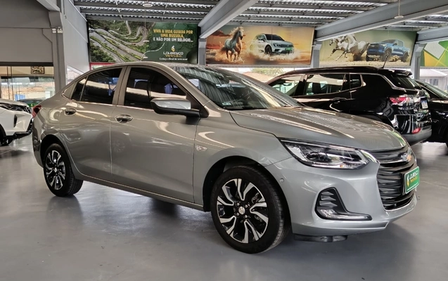 imagem-https://www.socarrao.com.br/sc-vehicle-images-prod/4292063/1791553753532-9vZX5ebkbz6IE4XaI8C9LCOCUFJChPb7.jpg