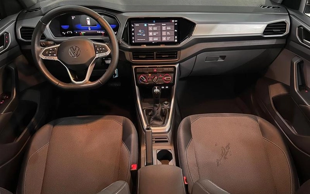 imagem-https://www.socarrao.com.br/sc-vehicle-images-prod/4292146/1791578507201-8549376_8_B_62e984001e.jpeg