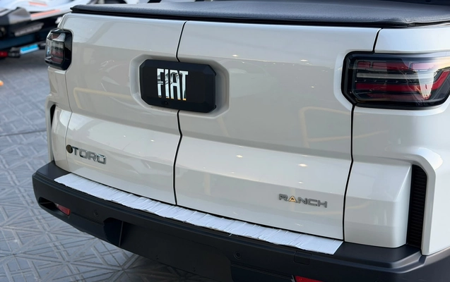imagem-https://www.socarrao.com.br/sc-vehicle-images-prod/4292148/1791318673677-003_dc4a4f02386b8a832669ea8a1b841625.jpg