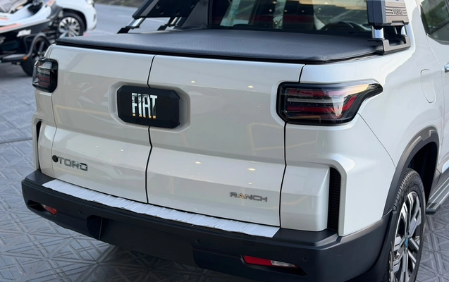 imagem-https://www.socarrao.com.br/sc-vehicle-images-prod/4292148/1791318673679-003_a33472d3c6c70fa026058a5ec1ad5c00.jpg