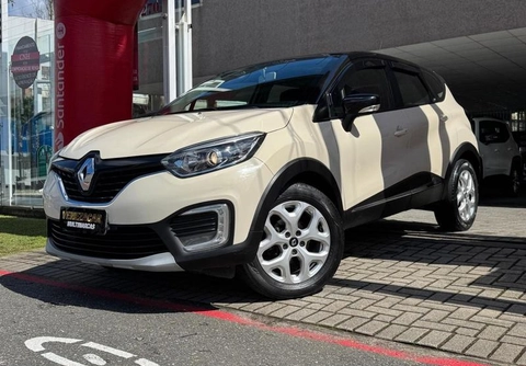 Renault Captur 2017 Bege — foto 1 de 3