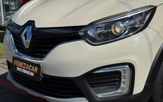 imagem-https://www.socarrao.com.br/sc-vehicle-images-prod/4292152/1791379173316-8548736_14_B_424c4708af.jpeg
