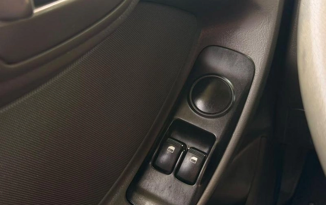 imagem-https://www.socarrao.com.br/sc-vehicle-images-prod/4292159/1791318690165-8524122_8_B_59cdf9dbbd.jpeg