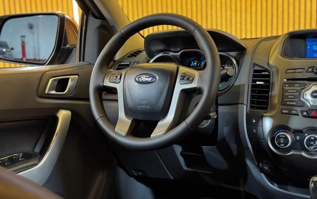 imagem-https://www.socarrao.com.br/sc-vehicle-images-prod/4292173/1791318778646-8497511_17_B_21bf5b29e6.jpeg
