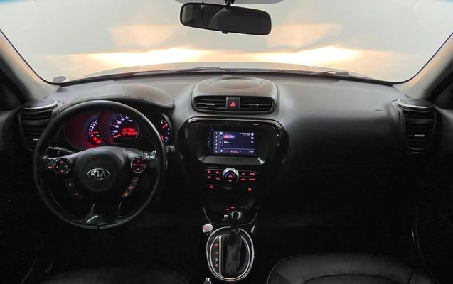 imagem-https://www.socarrao.com.br/sc-vehicle-images-prod/4292240/1791406941887-8540771_7_B_afdf9422d2.jpeg