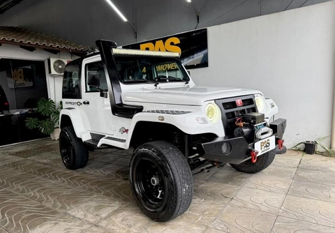 Troller T-4 2011 Branco — foto 1 de 3