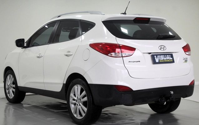 imagem-https://www.socarrao.com.br/sc-vehicle-images-prod/4292317/1791320122143-6_055401.jpg