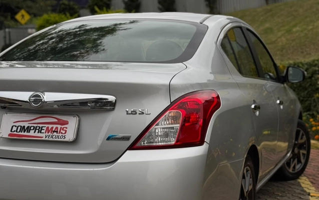imagem-https://www.socarrao.com.br/sc-vehicle-images-prod/4292404/1791320463819-003_9aaf6831dfa7fc7efe50b5beabc09dbb.jpg