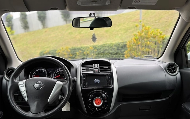 imagem-https://www.socarrao.com.br/sc-vehicle-images-prod/4292404/1791320463821-003_4174b8f26e5047f5aaaa658067722231.jpg