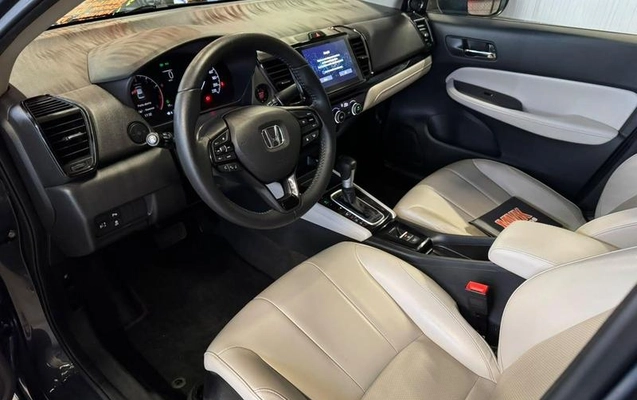 imagem-https://www.socarrao.com.br/sc-vehicle-images-prod/4292500/1791320610311-8467362_8_B_9ffcc6d98f.jpeg