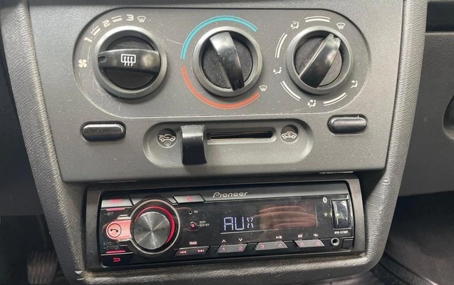 imagem-https://www.socarrao.com.br/sc-vehicle-images-prod/4292507/1791396309972-8524208_15_B_a8e6fd18ec.jpeg