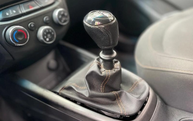 imagem-https://www.socarrao.com.br/sc-vehicle-images-prod/4292511/1791387201588-8543246_13_B_7a61ea3b1f.jpeg