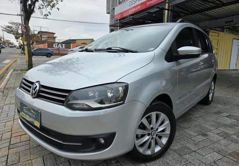 Volkswagen SpaceFox 2012 Prata — foto 1 de 3