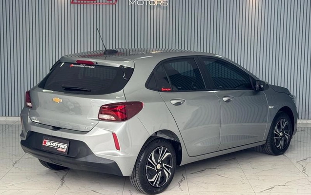 imagem-https://www.socarrao.com.br/sc-vehicle-images-prod/4292622/1791555926081-8512286_37_B_7c2b611d36.jpeg