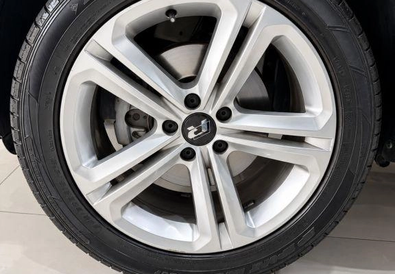 imagem-https://www.socarrao.com.br/sc-vehicle-images-prod/4292625/1791321920554-1238691.jpg