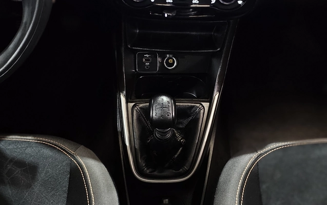 imagem-https://www.socarrao.com.br/sc-vehicle-images-prod/4292670/1791322587482-1_052542.jpg