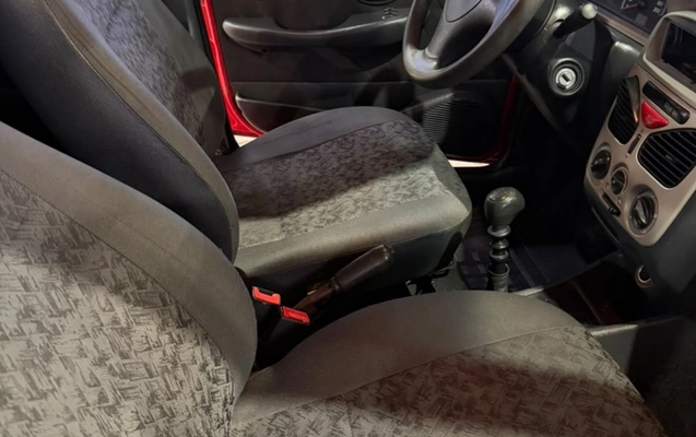 imagem-https://www.socarrao.com.br/sc-vehicle-images-prod/4292746/1791323058291-V2hhdHNBcHAgSW1hZ2UgMjAyNi0xMC0wNiBhdCAxMS40OC4yNCBBTSAoMSkuanBlZw.jpeg