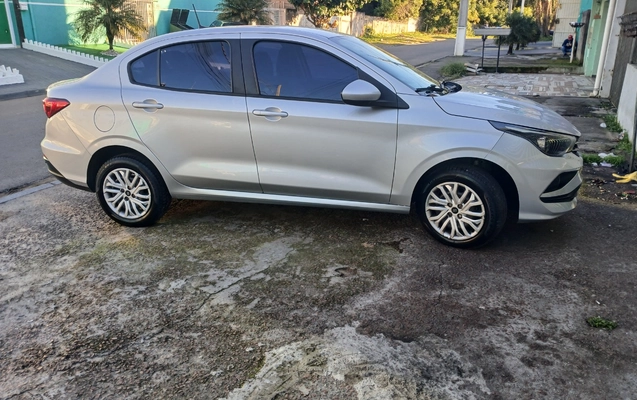 imagem-https://www.socarrao.com.br/sc-vehicle-images-prod/4292755/1791323945339-MjAyNjA2MjFfMTYzMTI5LmpwZw.jpg