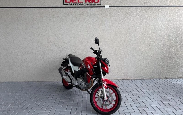 imagem-https://www.socarrao.com.br/sc-vehicle-images-prod/4293070/1791373400723-8430200_0_B_a4716bf810.jpeg