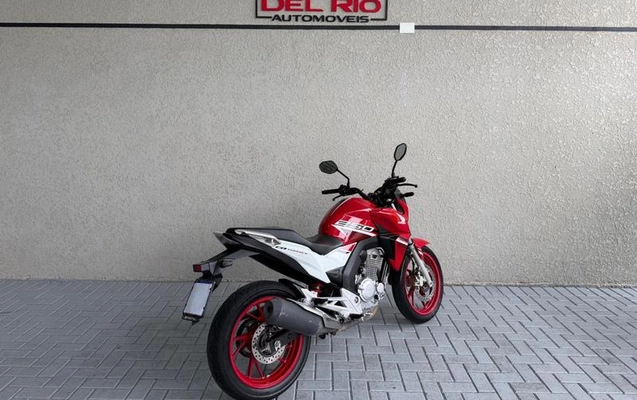 imagem-https://www.socarrao.com.br/sc-vehicle-images-prod/4293070/1791373400733-8430200_5_B_ee6a9bc32a.jpeg