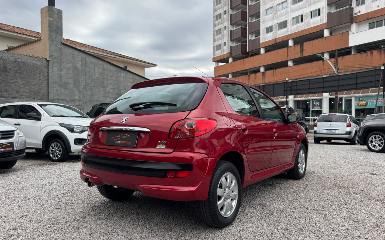 imagem-https://www.socarrao.com.br/sc-vehicle-images-prod/4293109/1791328164975-NC5qcGVn.jpeg