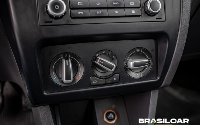 imagem-https://www.socarrao.com.br/sc-vehicle-images-prod/4293320/1791330698068-003_85cd8dbf1b060b4a1b6b13447b81e9d1.jpg