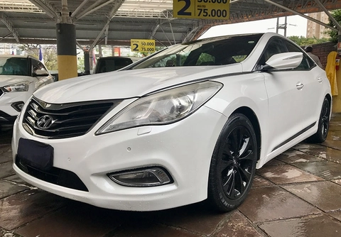 Hyundai Azera 3.0 V6 24V 4p Aut. 2013 Branco — foto 1 de 3