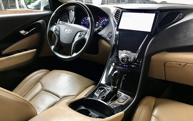 imagem-https://www.socarrao.com.br/sc-vehicle-images-prod/4293957/1791488835306-5zaCGA9RXYipGGVMaM6fyBVDSHtrCzAO.jpg