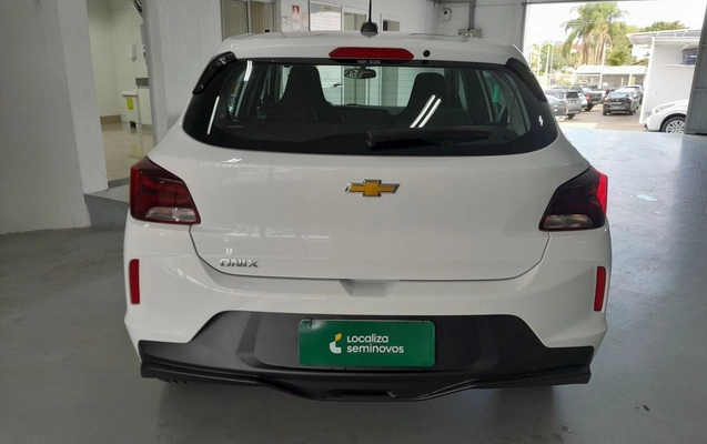 imagem-https://www.socarrao.com.br/sc-vehicle-images-prod/4295579/1791347664820-2_031357.jpg
