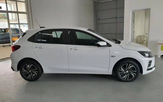 imagem-https://www.socarrao.com.br/sc-vehicle-images-prod/4295579/1791347664821-2_031358.jpg