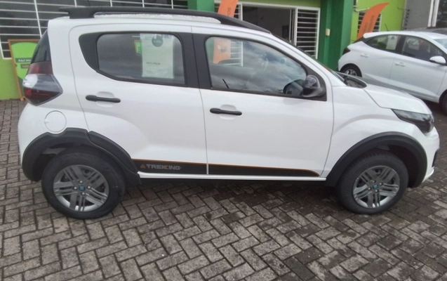 imagem-https://www.socarrao.com.br/sc-vehicle-images-prod/4296176/1791349127150-1_015318.jpg