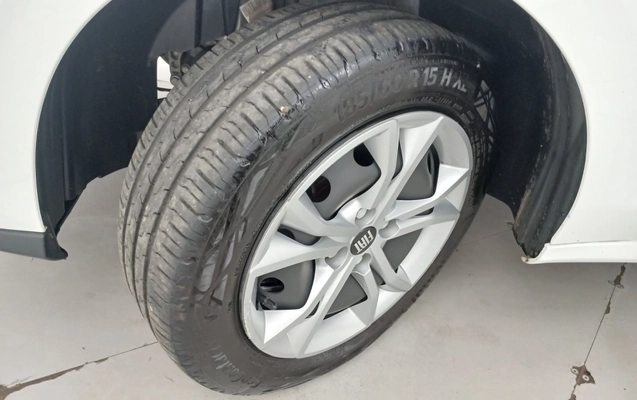imagem-https://www.socarrao.com.br/sc-vehicle-images-prod/4296321/1791349813865-1_021247.jpg