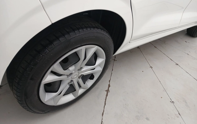 imagem-https://www.socarrao.com.br/sc-vehicle-images-prod/4296328/1791349834368-1_021244.jpg