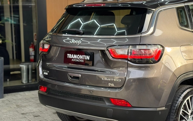 imagem-https://www.socarrao.com.br/sc-vehicle-images-prod/4297205/1791371775281-003_c6b1f8c7ffccb6ed9823d92d71ba4e09.jpeg