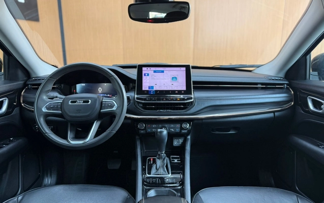 imagem-https://www.socarrao.com.br/sc-vehicle-images-prod/4297205/1791371775285-003_b1aa030e13210f9d82d9b99d0807df9e.jpeg