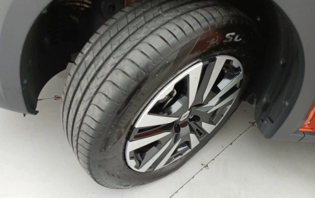 imagem-https://www.socarrao.com.br/sc-vehicle-images-prod/4297215/1791372104436-2_082137.jpg
