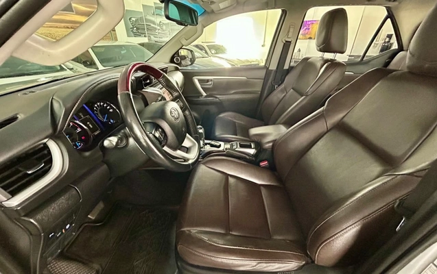 imagem-https://www.socarrao.com.br/sc-vehicle-images-prod/4297408/1791376737500-68c555c1766b4e5ebfa2ad08fedad8d1_1791375105034.jpg