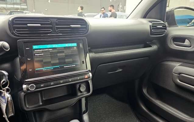 imagem-https://www.socarrao.com.br/sc-vehicle-images-prod/4297630/1791376150870-sP7NzXsjnLLCjaF9UBSj55yLDSvUei7X.jpg