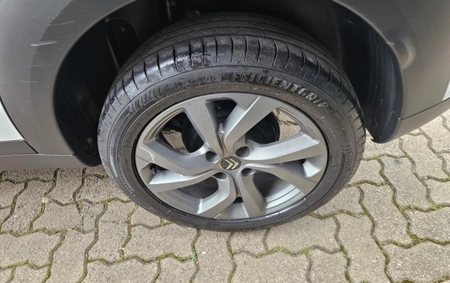 imagem-https://www.socarrao.com.br/sc-vehicle-images-prod/4297630/1791376150874-5BcJMtCo7ilsfy89OEmTMKidxVsBokC0.jpg