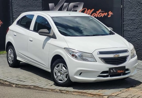 Chevrolet Onix 2015 Branco — foto 1 de 3