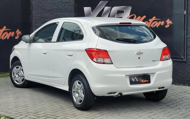 imagem-https://www.socarrao.com.br/sc-vehicle-images-prod/4297709/1792165714954-8550250_15_B_49376fc270.jpeg