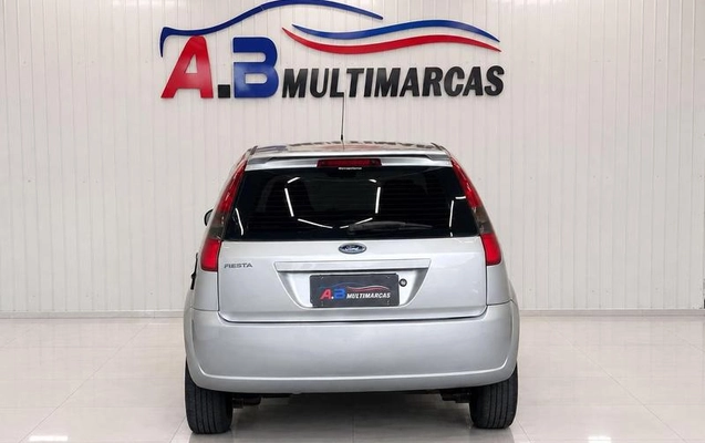 imagem-https://www.socarrao.com.br/sc-vehicle-images-prod/4297714/1791376708428-8531805_11_B_524e06a76e.jpeg